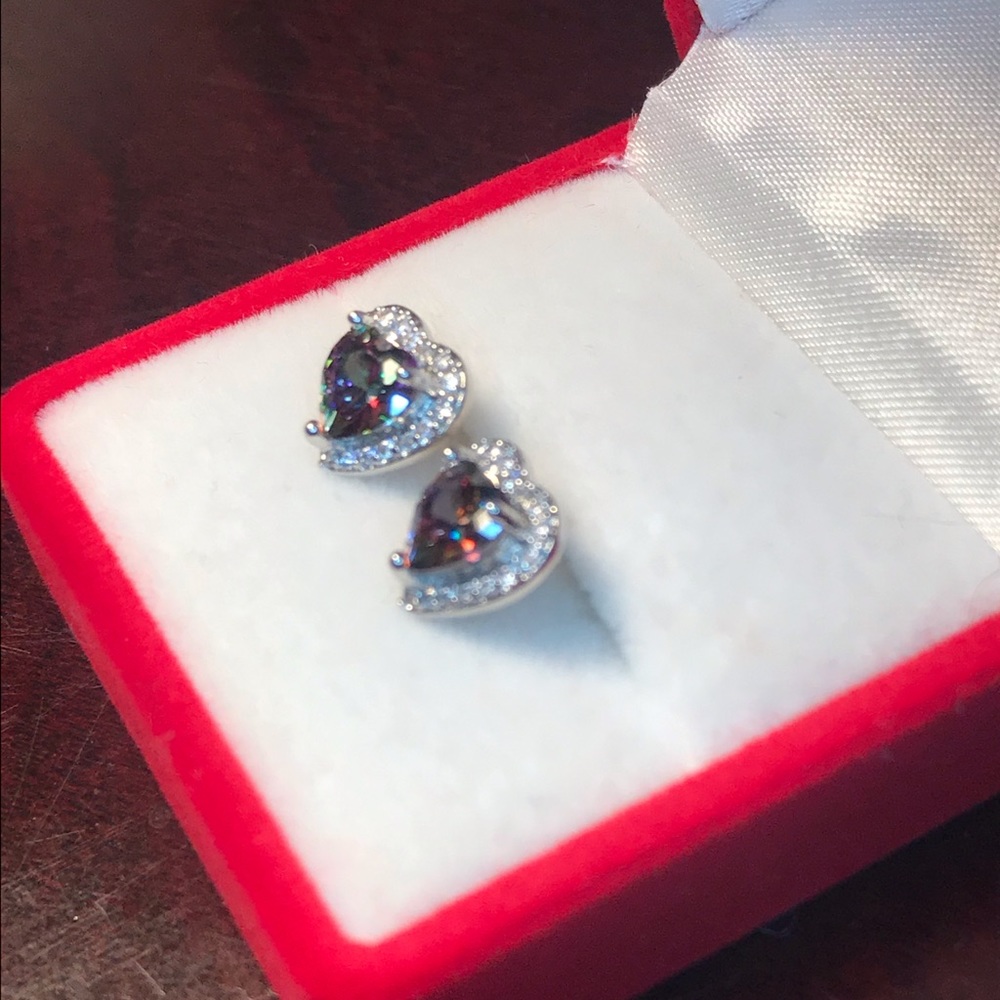 CZ Brilliant Heart Post Earrings - Rainbow Purple - Picture 3 of 5